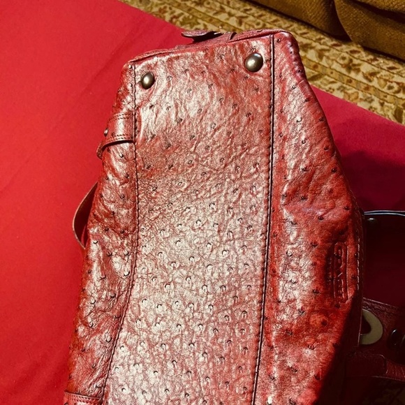 Limited Coach Lily ostrich satchel model 11160 - Picture 5 of 10